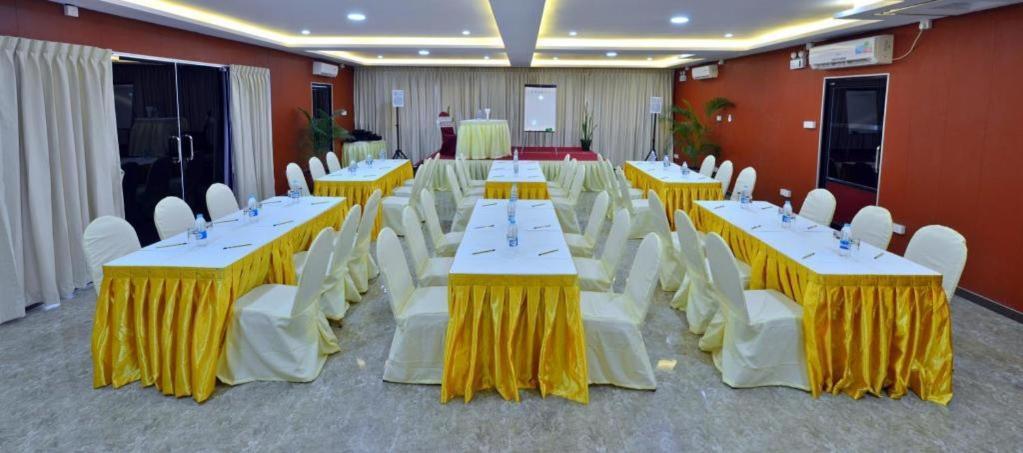 H Valley 3* Yangon